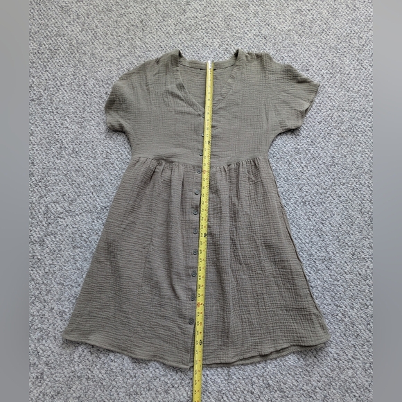 George Women's (Size L) Khaki Colored Cotton Short Sleeve Dress w/Pockets - Picture 6 of 13